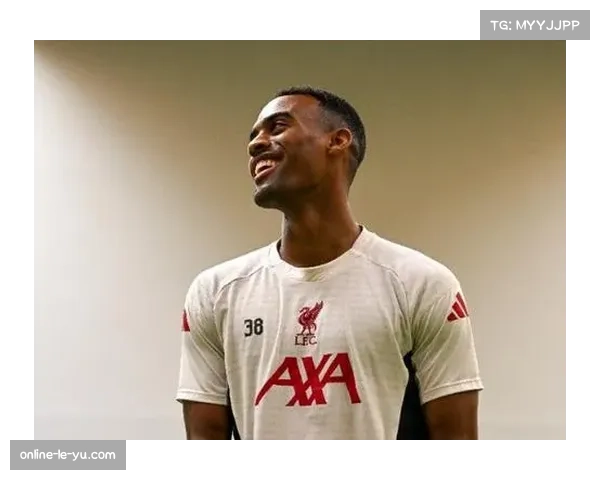 利物浦中场防守覆盖面积扩大，赫拉芬贝赫跑动能力突出